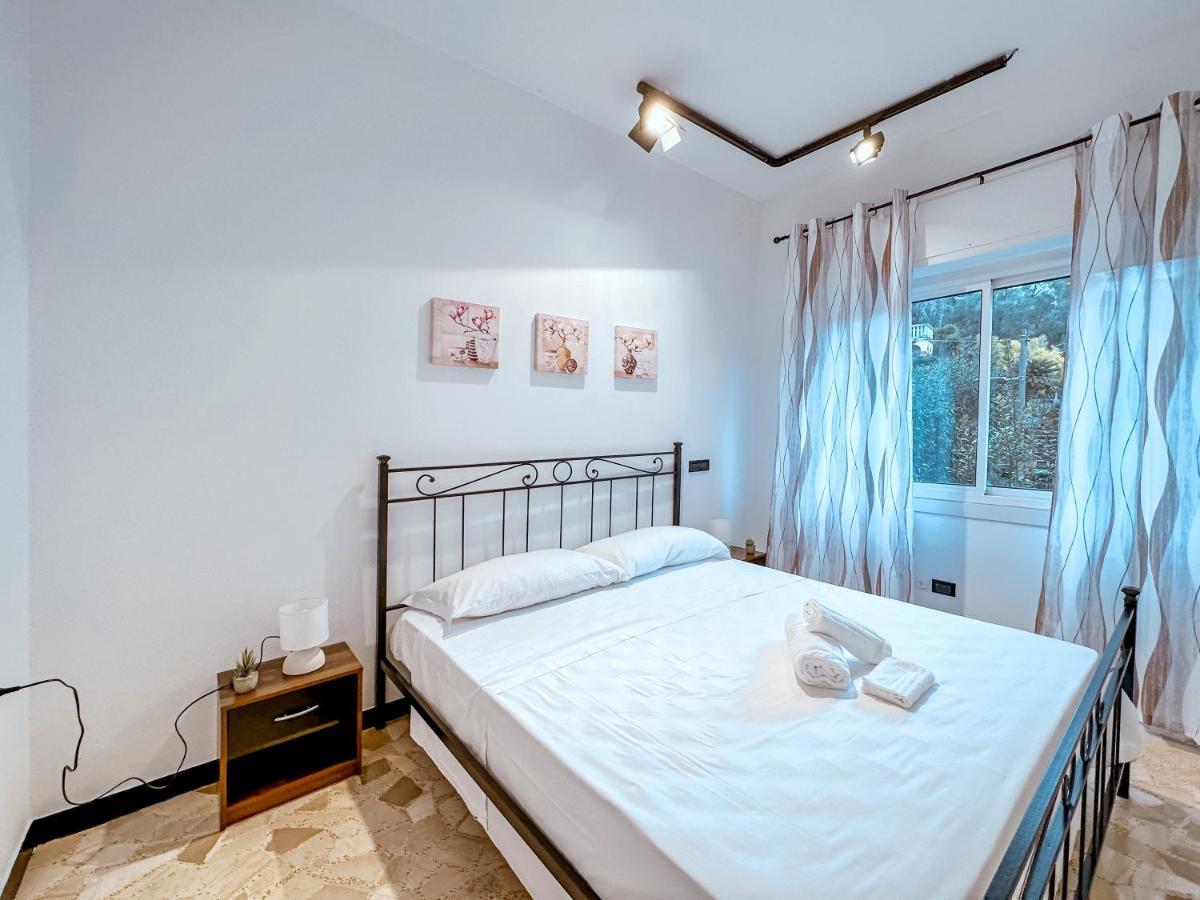 Private Parking A Due Passi Dalla Stazione Apartment *